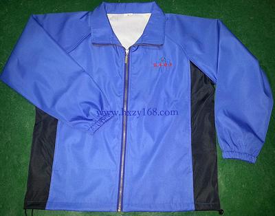 运动服风衣